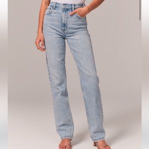 ABERCROMBIE HIGH RISE 90S STRAIGHT JEAN